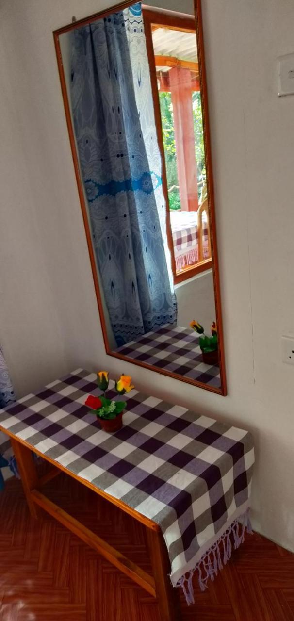 Hidden Slope Cottage เอลลา ภายนอก รูปภาพ